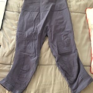 Lululemon Flow and Go Cropped leggings size 6